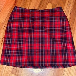 Red plaid skirt XS